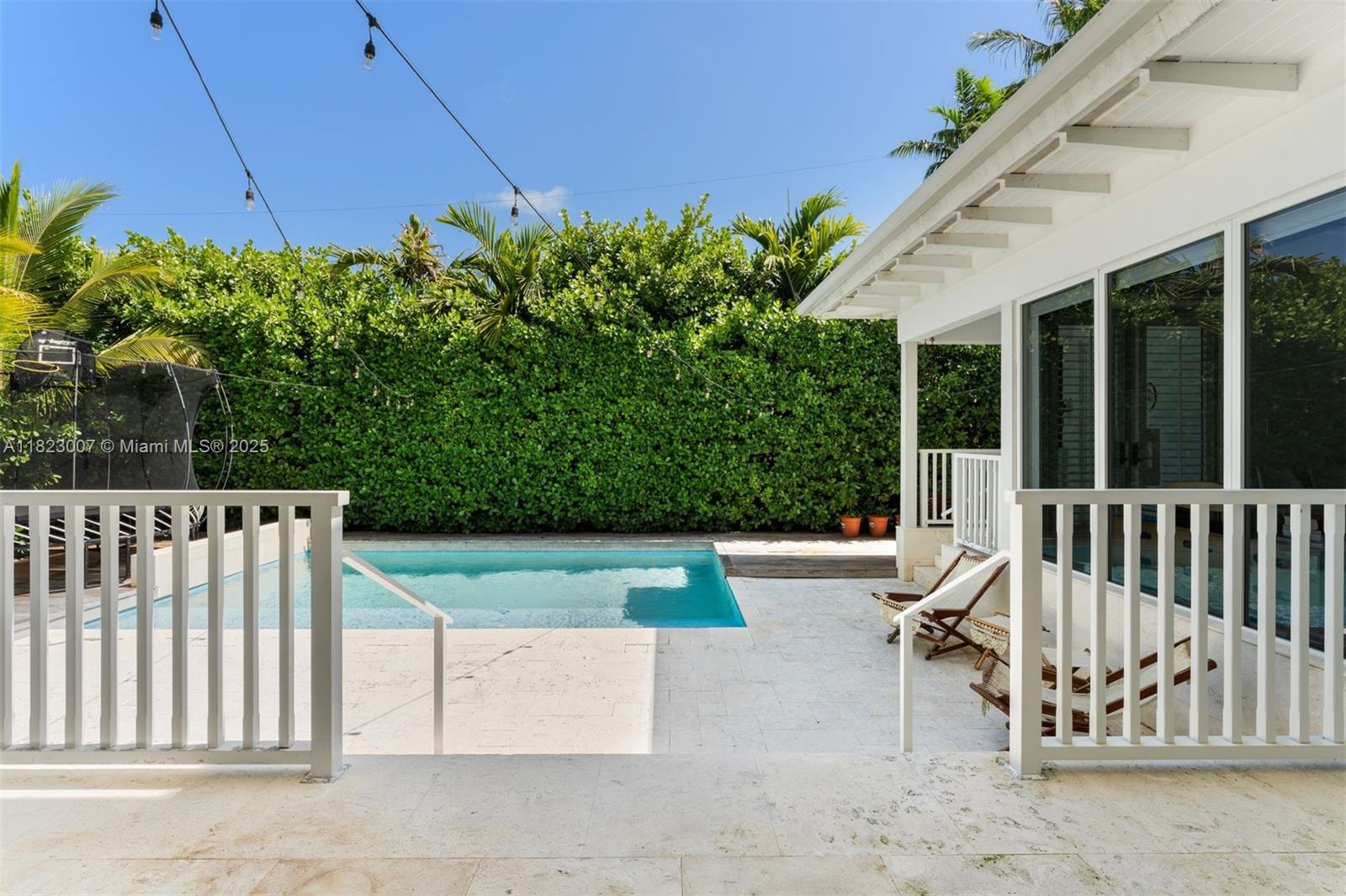TROPICAL ISLE HOMES SUB 4 - Residential