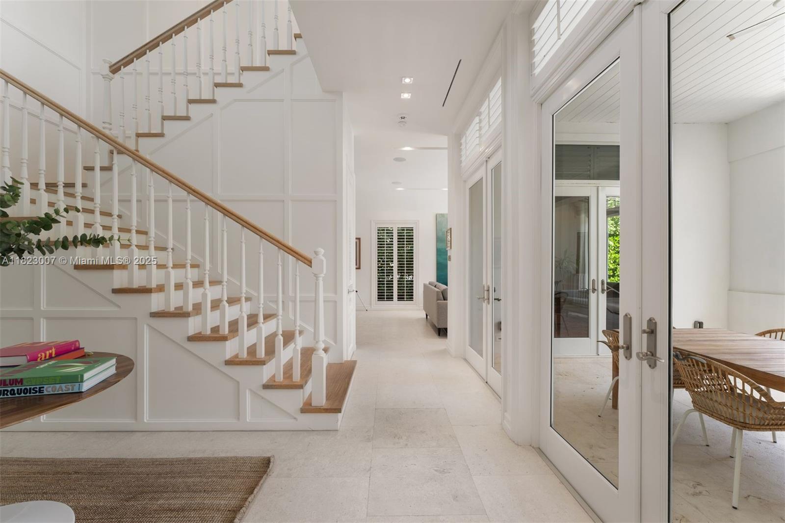 TROPICAL ISLE HOMES SUB 4 - Residential