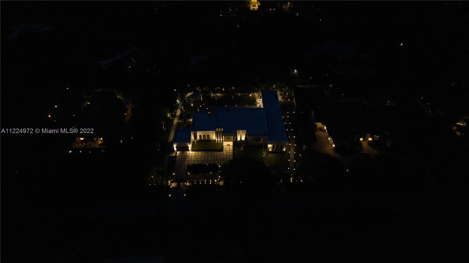 TOWN & RANCH ESTATES - Residential