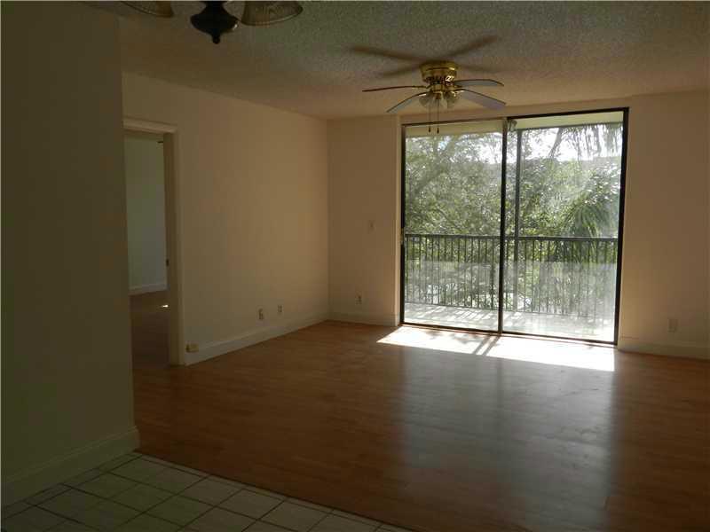 PLANTATION RACQUET CLUB C - Residential Lease
