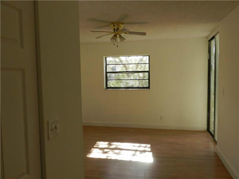 PLANTATION RACQUET CLUB C - Residential Lease