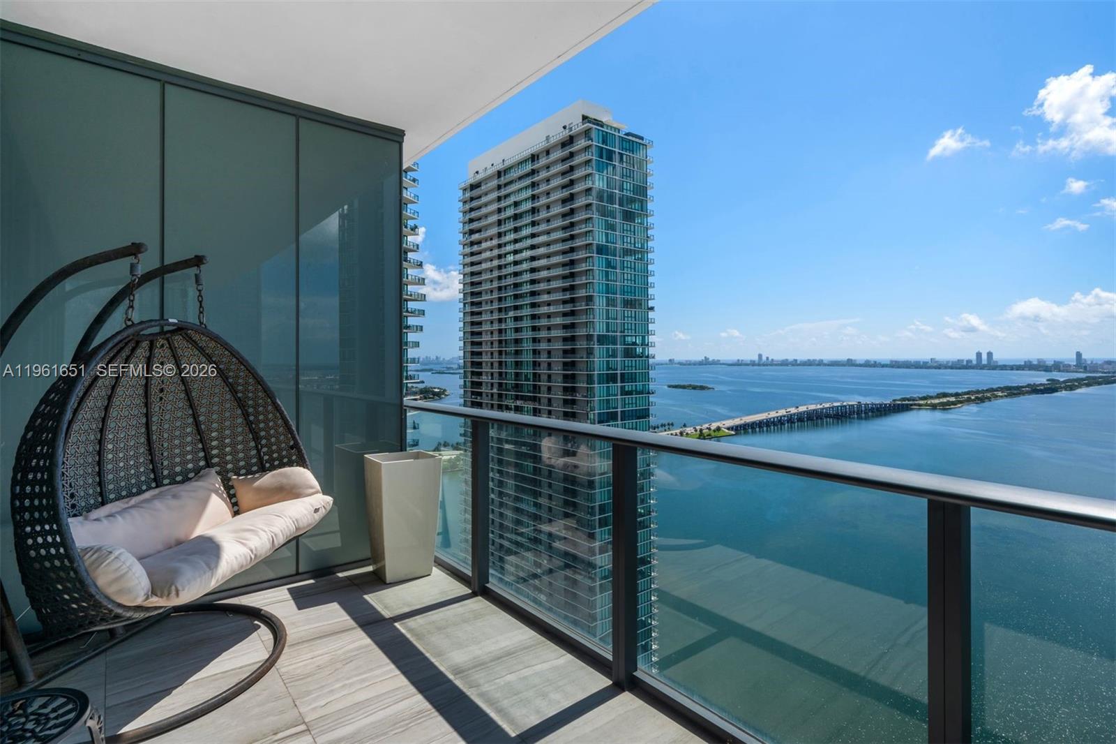 GRAN PARAISO CONDO - Residential
