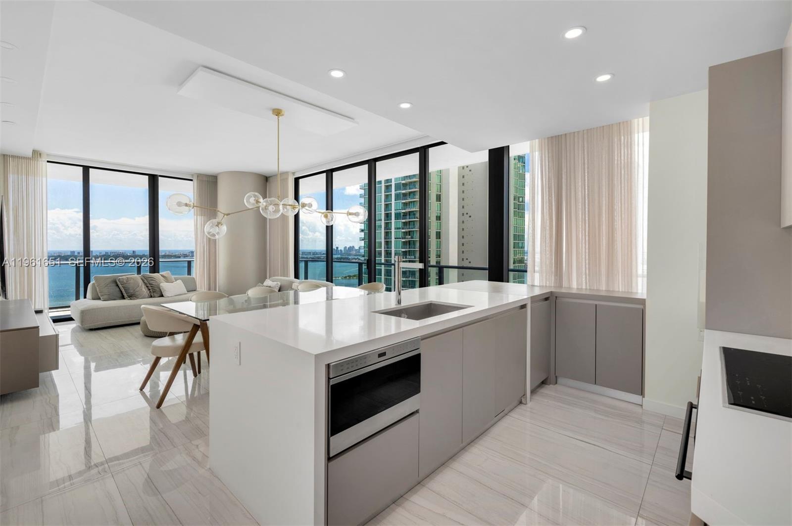 GRAN PARAISO CONDO - Residential