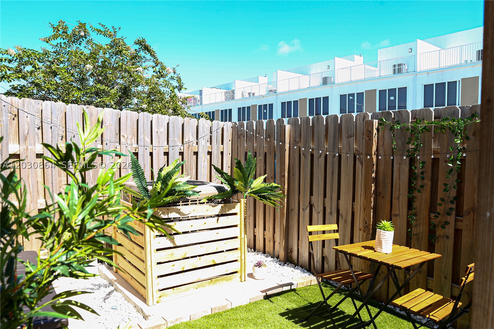 PARADISE GARDENS - Residential Lease