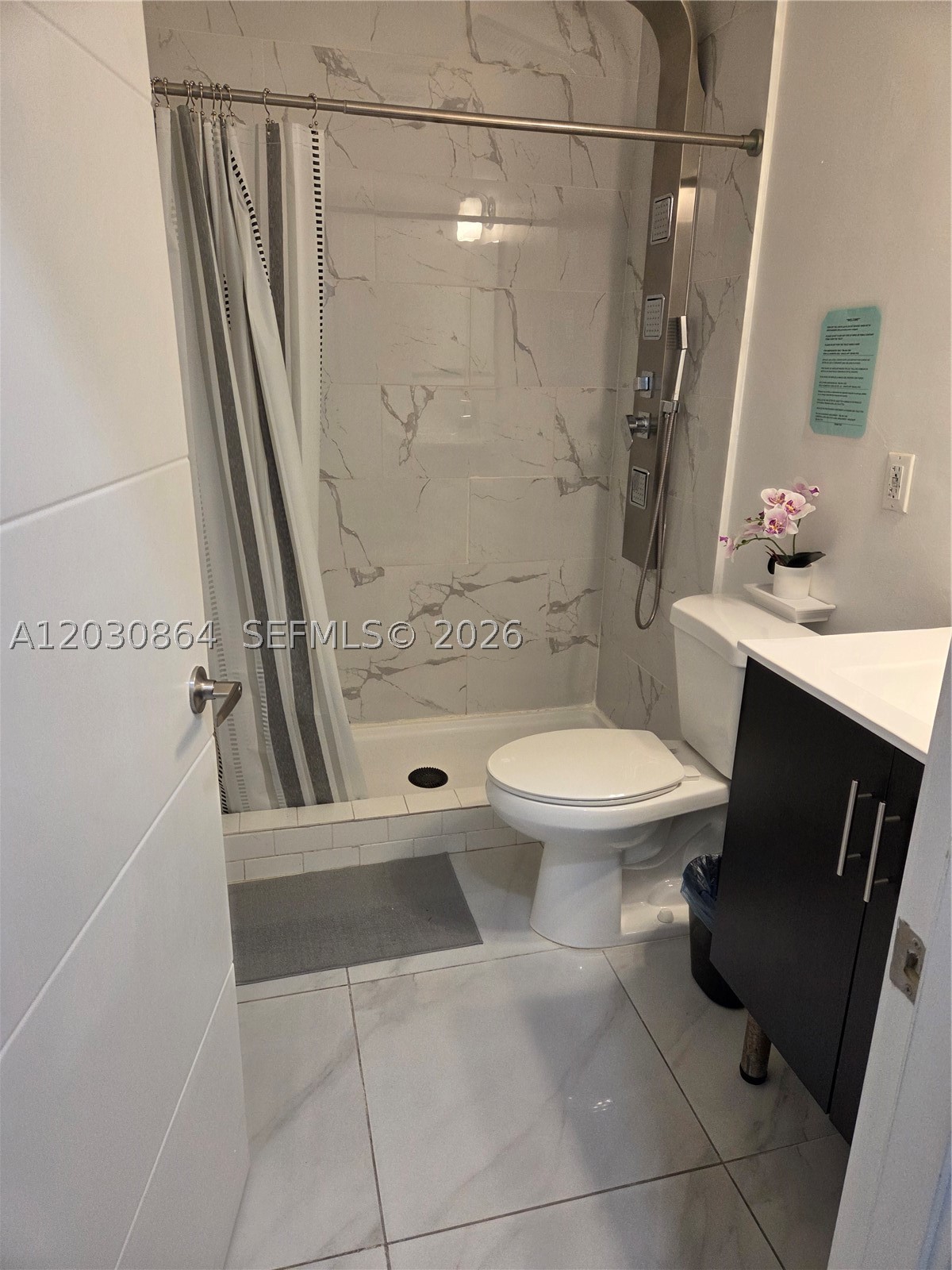 PARADISE GARDENS - Residential Lease