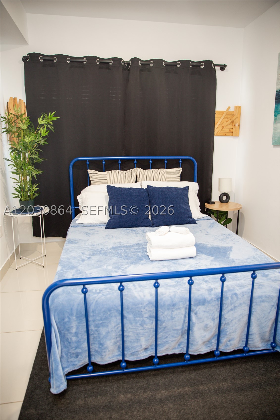 PARADISE GARDENS - Residential Lease