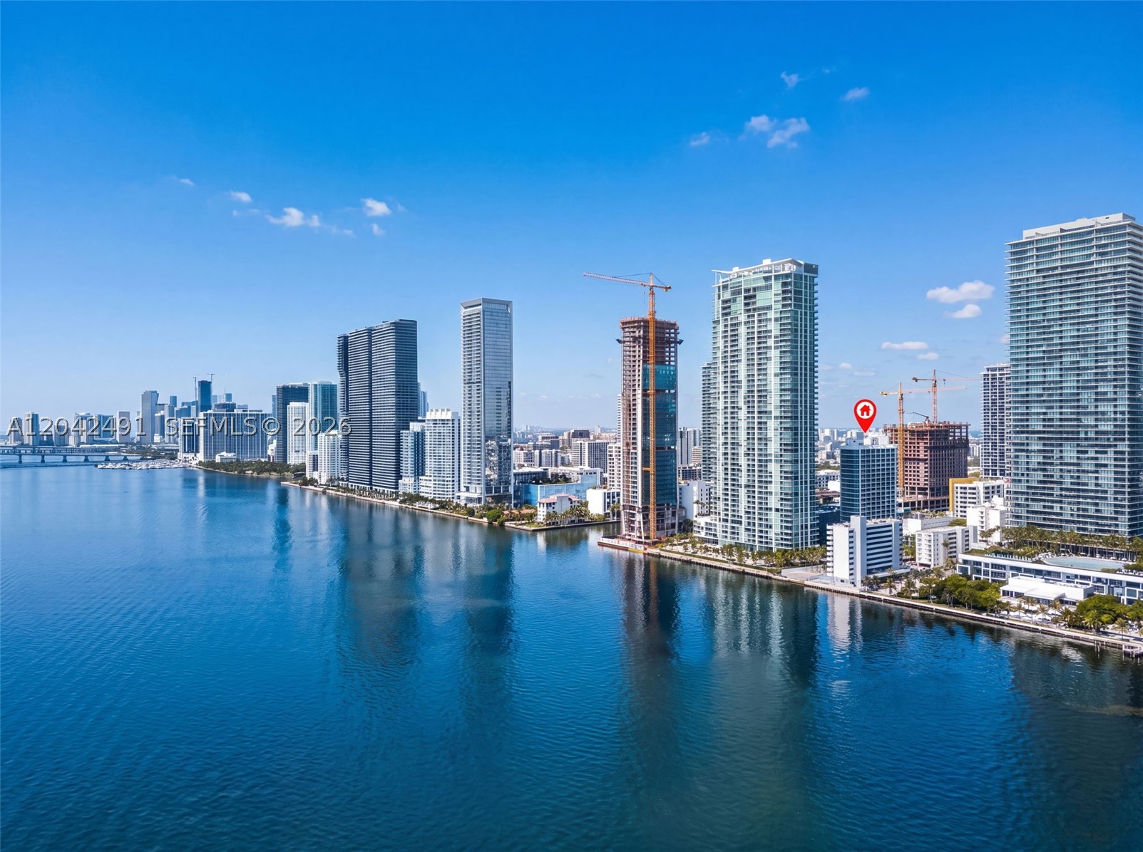 PLATINUM CONDO - Residential