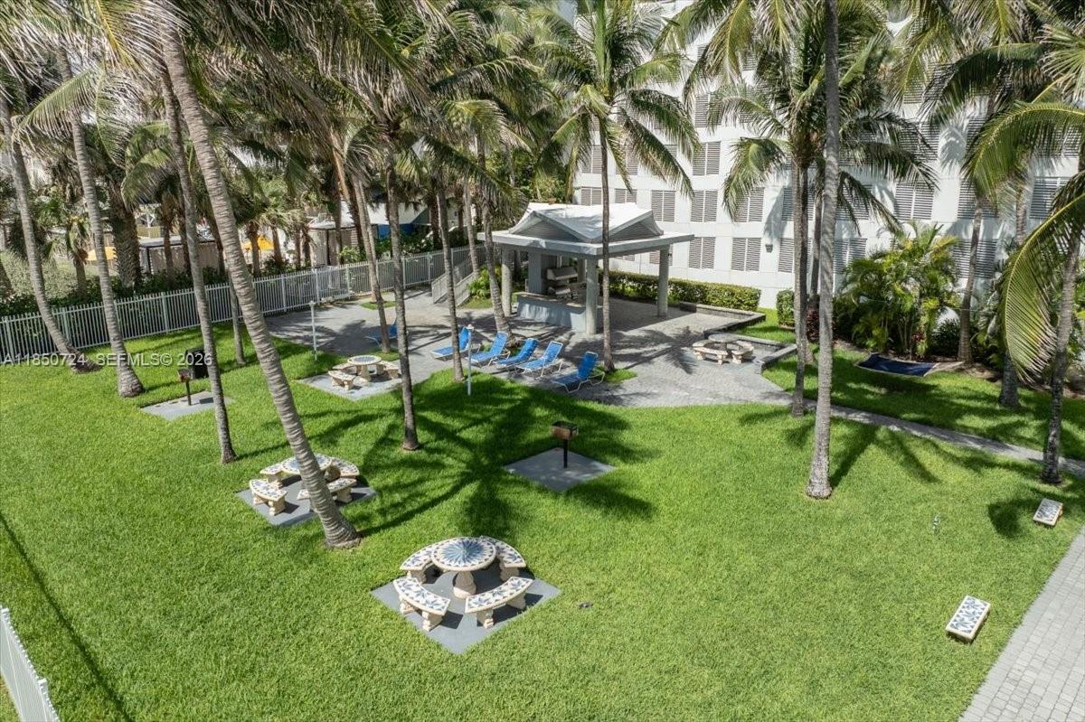 LA GORCE PALACE CONDO - Residential