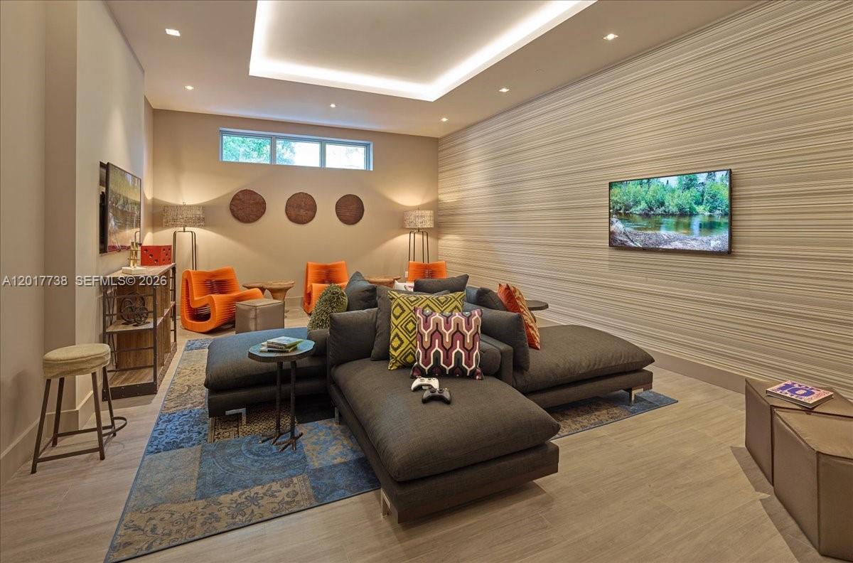 MARINA PALMS RESIDENCES N - Residential