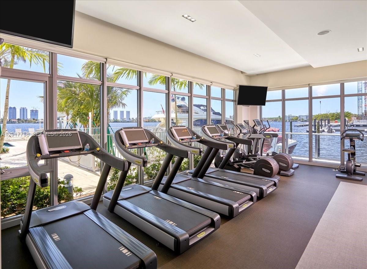 MARINA PALMS RESIDENCES N - Residential