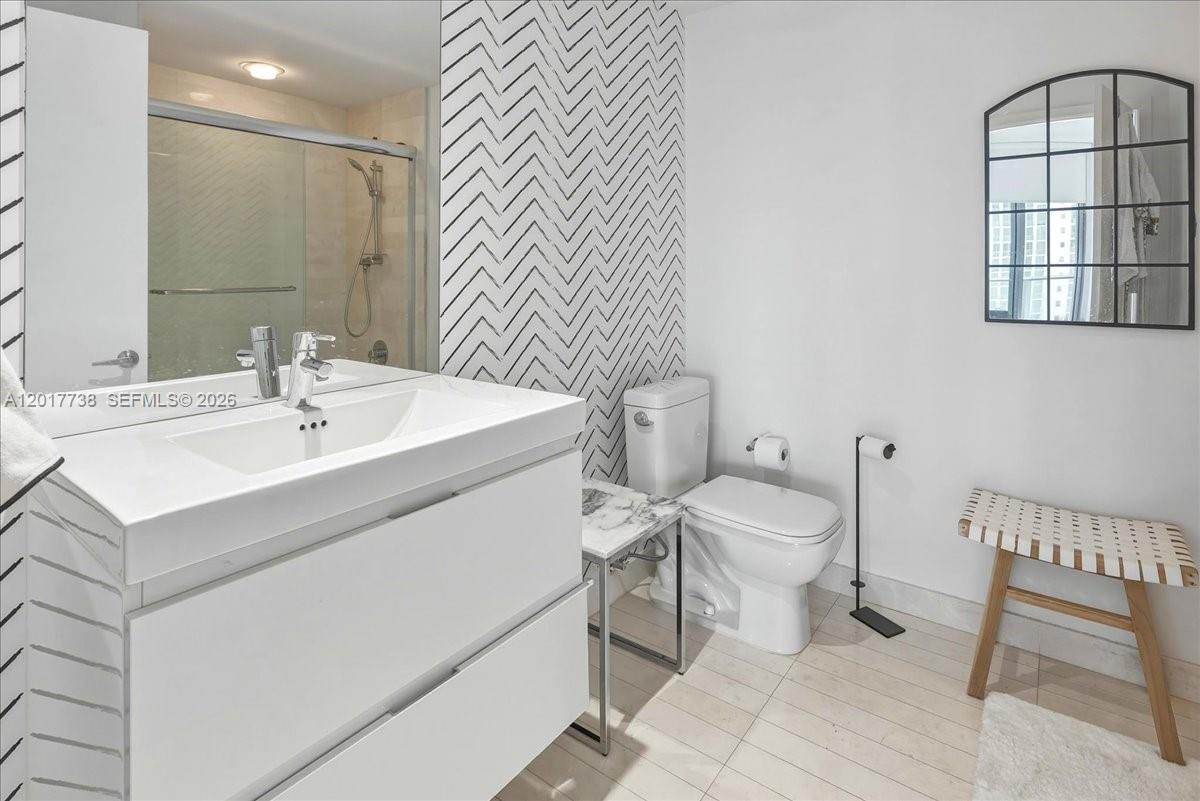 MARINA PALMS RESIDENCES N - Residential