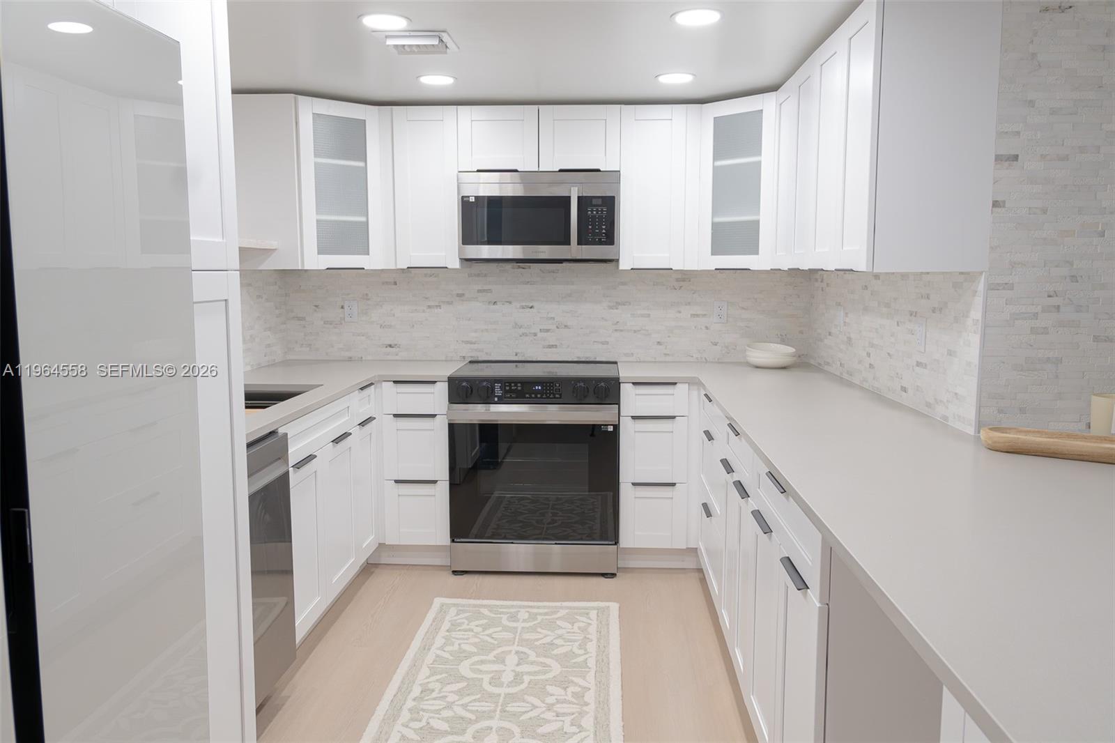 NO 40 PALM-AIRE COUNTRY C - Residential