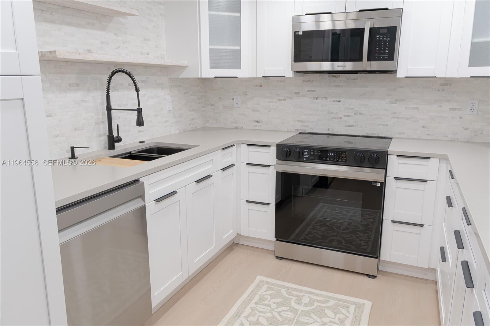 NO 40 PALM-AIRE COUNTRY C - Residential