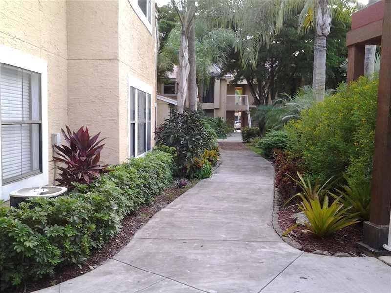 BISCAYNE BEACH CLUB CONDO - Residential Lease
