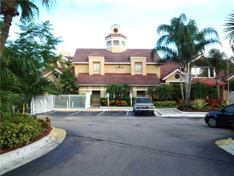 SPACIOUS UNIT ON FIRST FLOOR ALL TILED. 2/2 CONDO AT BISCAYNE BEACH CLUB. BOTH BEDROOMS W/ WALKING CLOSETS. SCREENED BALCONY W FULL WASHER & DRYER. TENANT IN UNIT. ENJOY ALL THE AMENITIES OF THE HAMMOCKS ALSO.