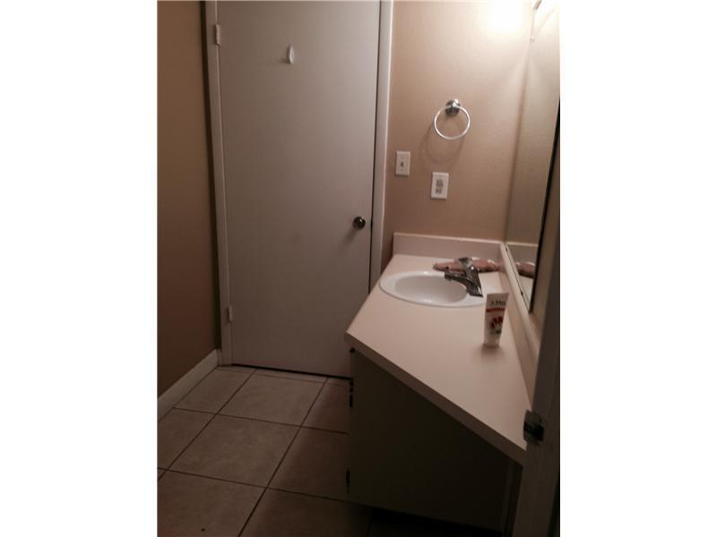 BISCAYNE BEACH CLUB CONDO - Residential Lease