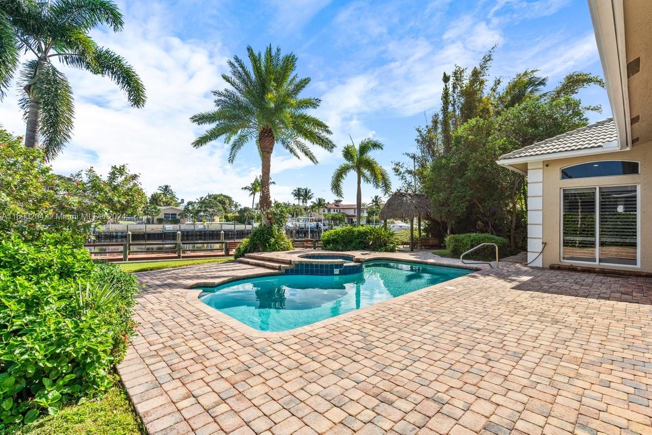 PARADISE PORT - Residential