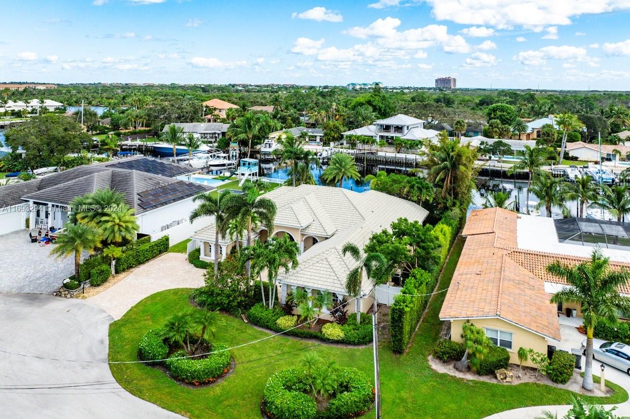 PARADISE PORT - Residential