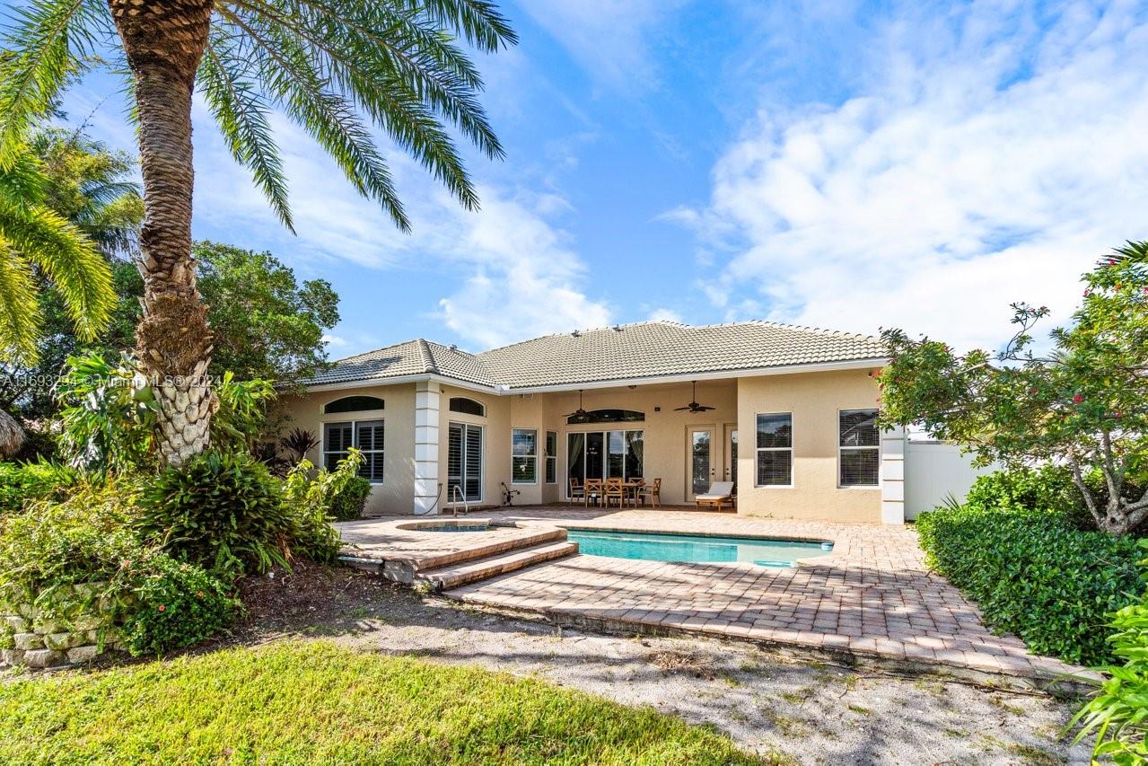 PARADISE PORT - Residential