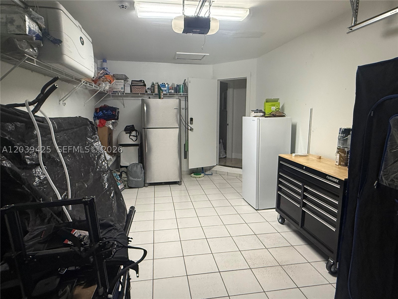 COUNTRY LAKE MANORS SEC 3 - Residential