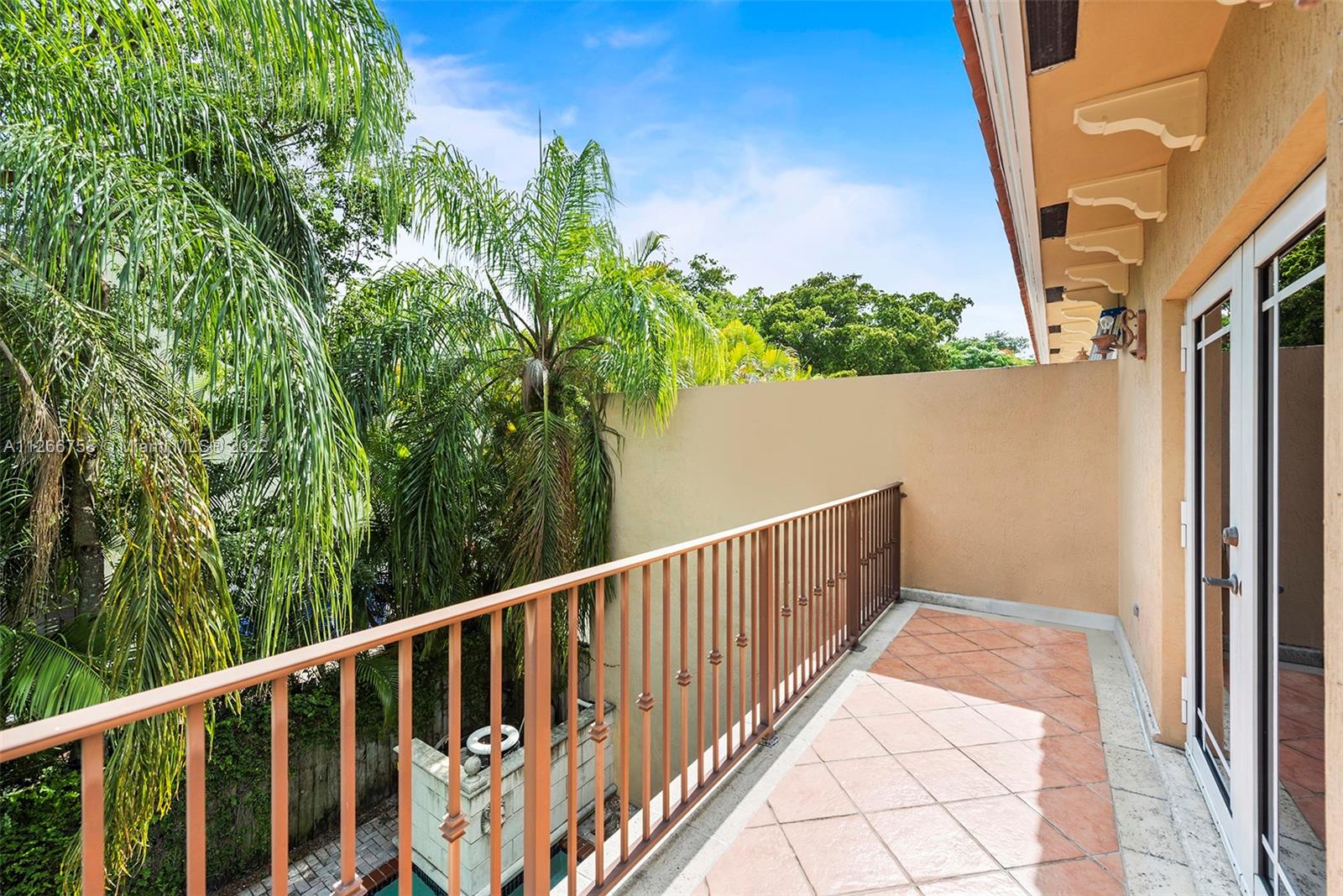 2920-22 WEST TRADE CONDO - Residential