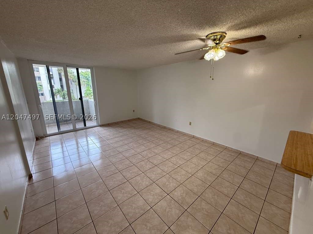 SAMARI LAKE EAST CONDO - Residential Lease