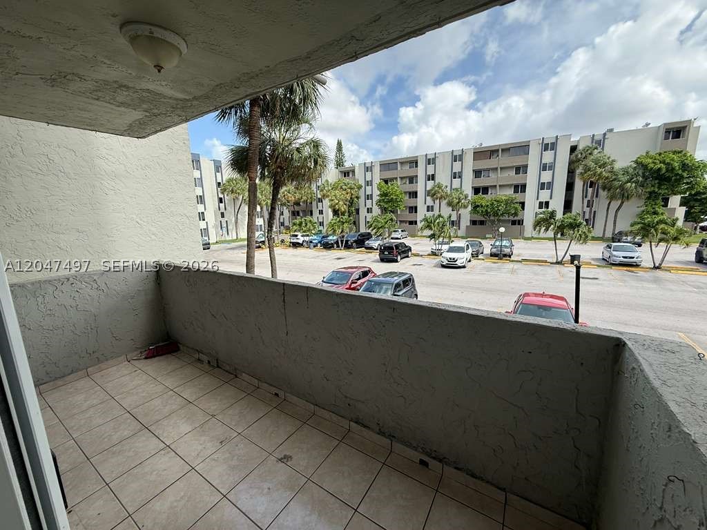 SAMARI LAKE EAST CONDO - Residential Lease