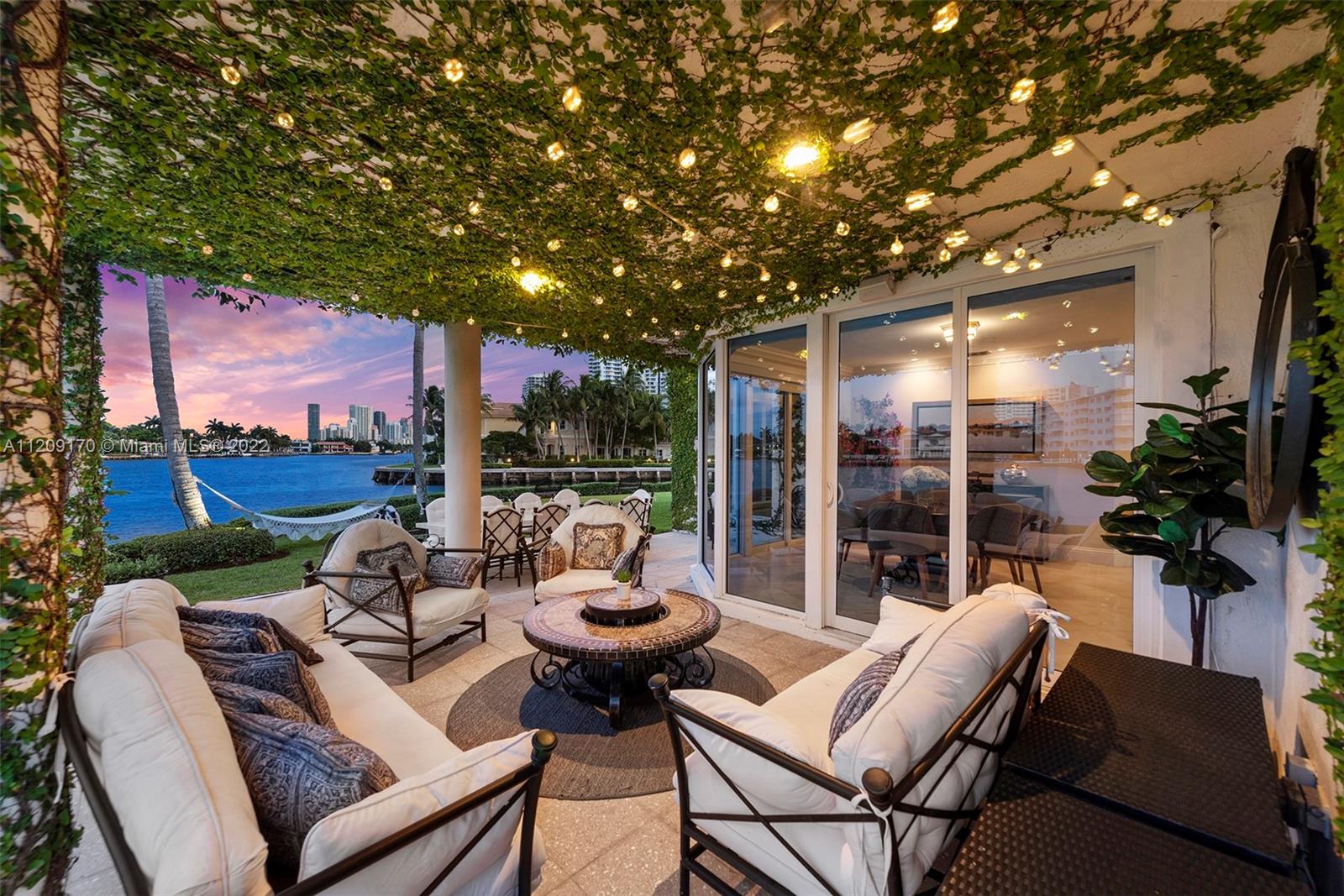 GOLDEN ISLES - Residential