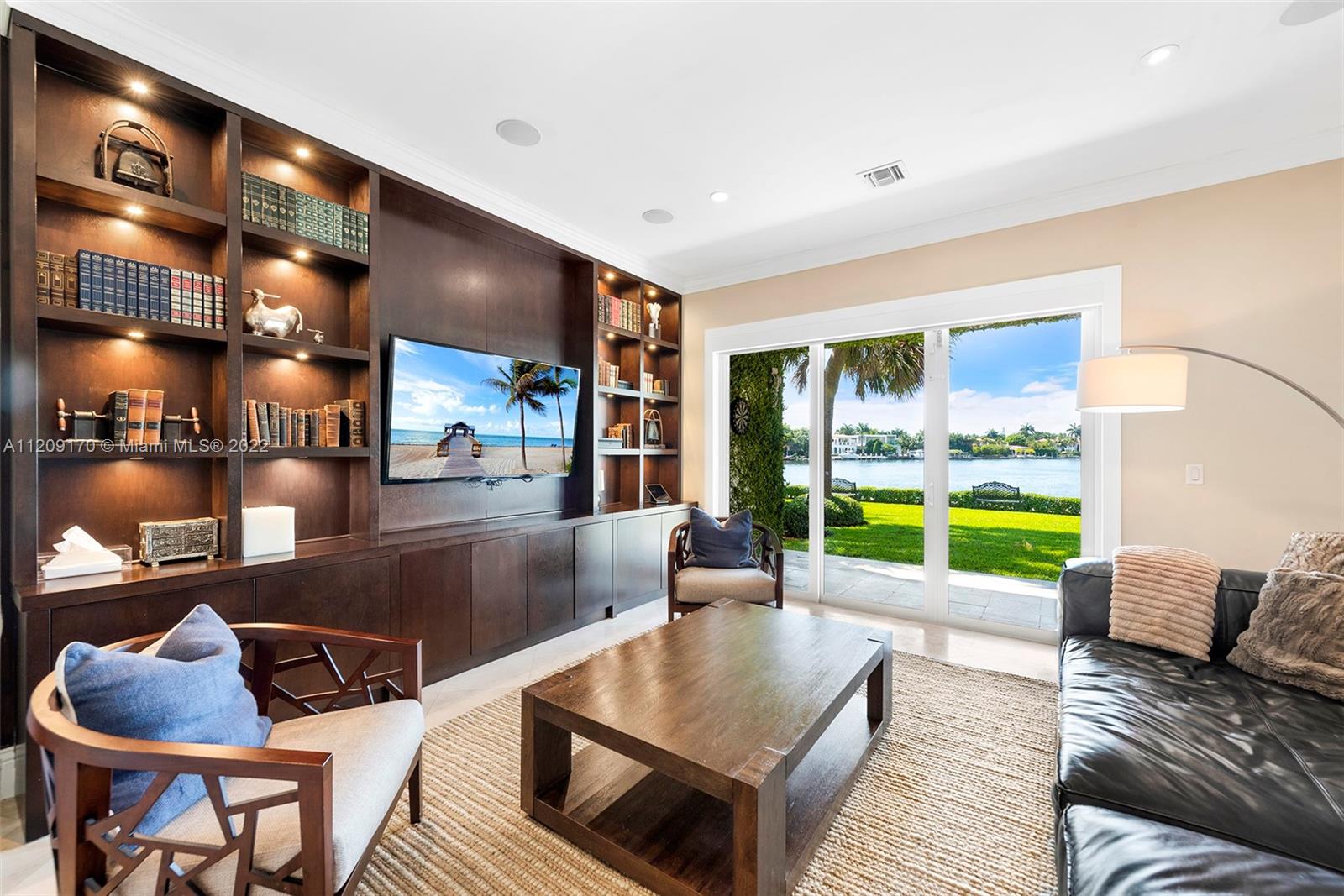 GOLDEN ISLES - Residential