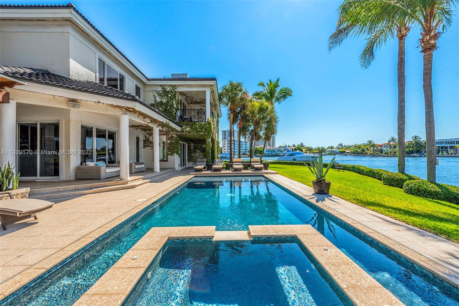 GOLDEN ISLES - Residential