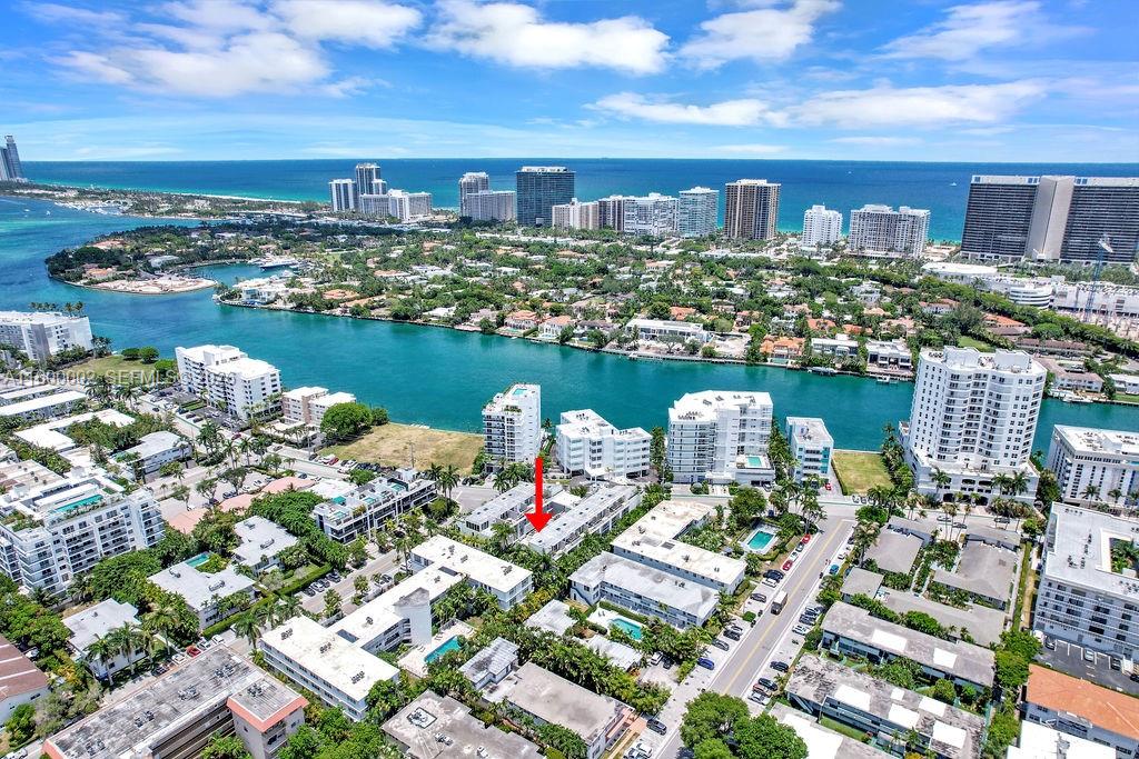 BAY HARBOR ISLAND - Residential