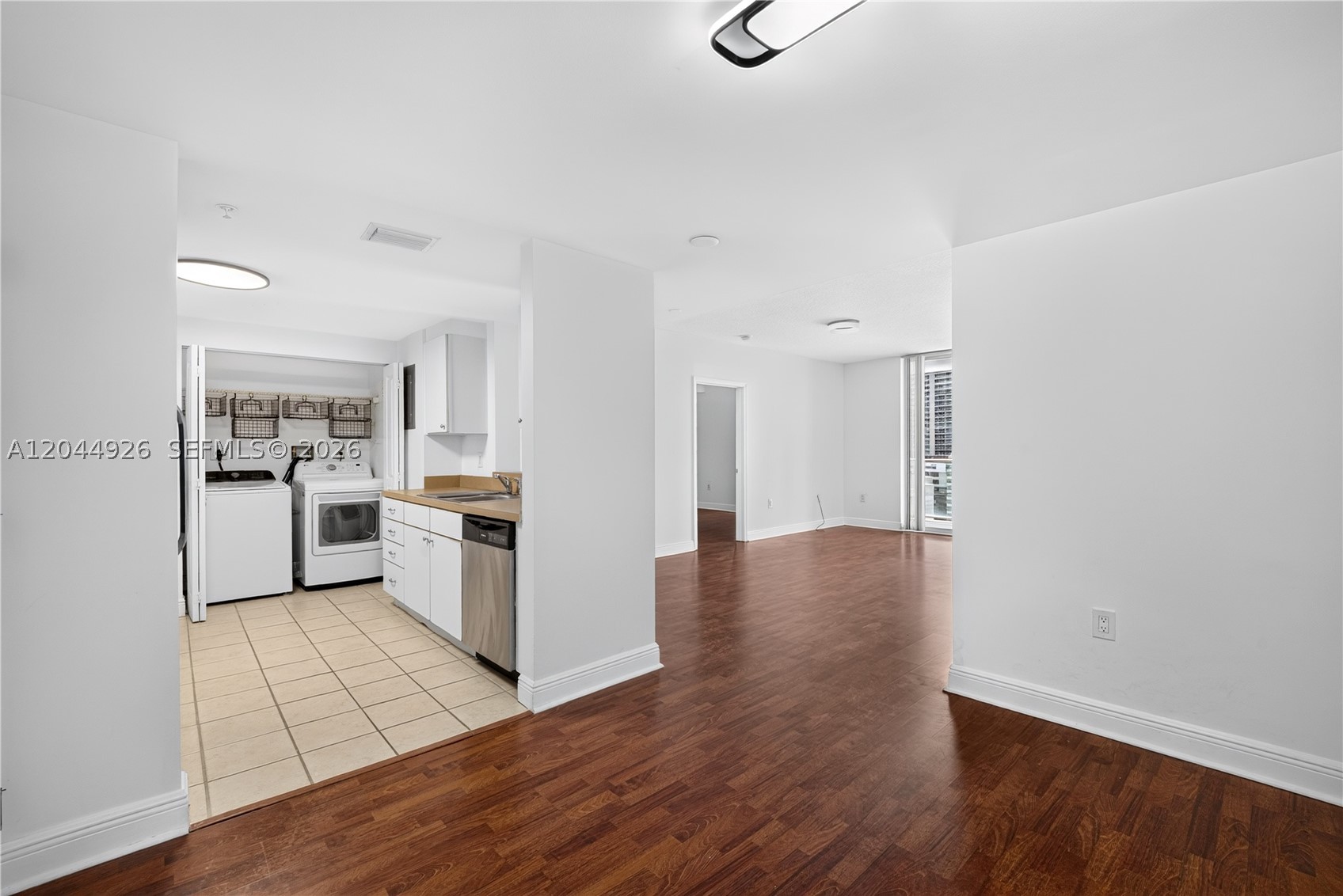 VUE AT BRICKELL CONDO - Residential