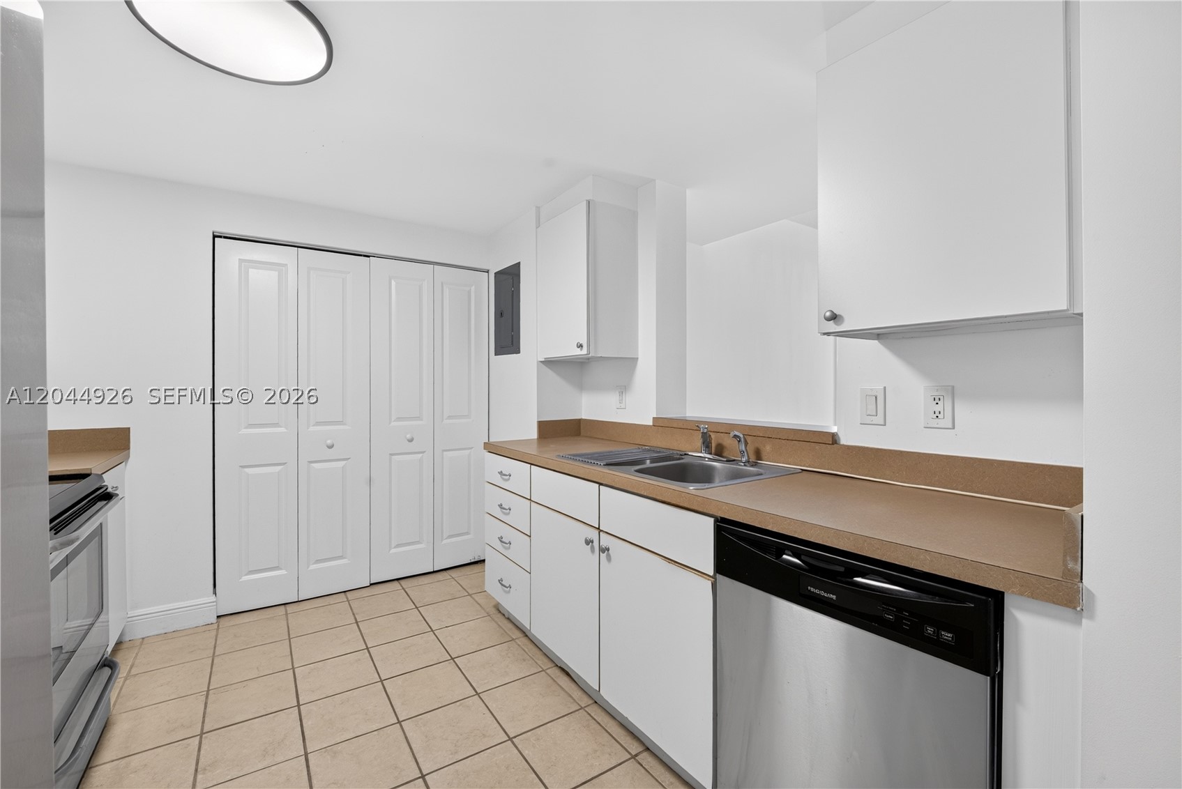 VUE AT BRICKELL CONDO - Residential
