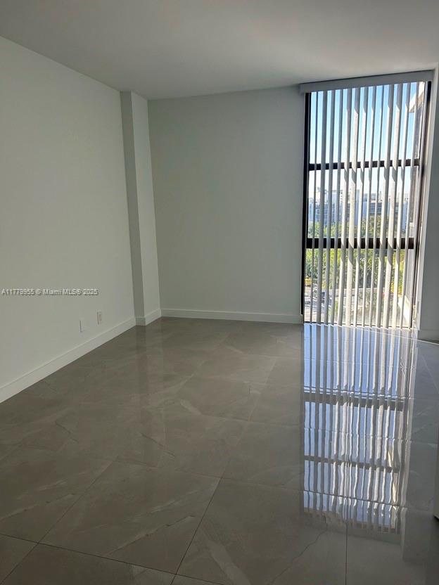 CORONADO CONDO- TOWER II - Residential
