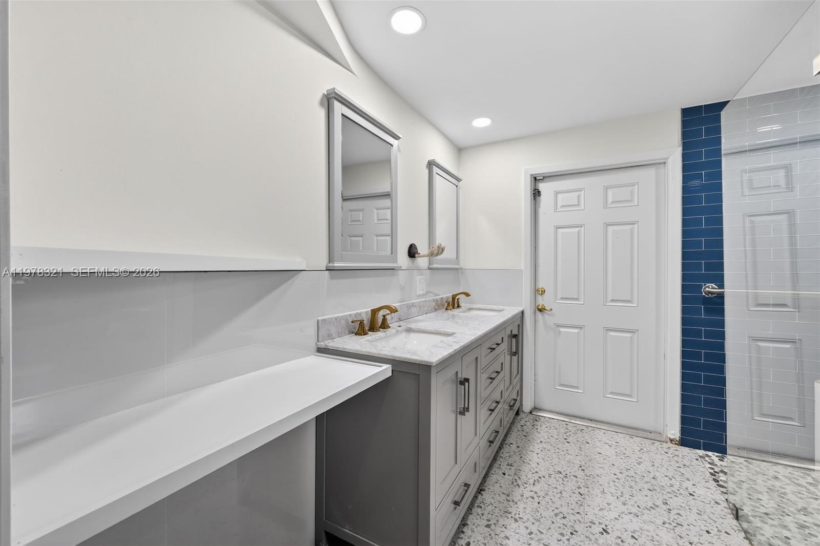 NORTH FORK ESTATES SUBDIV - Residential