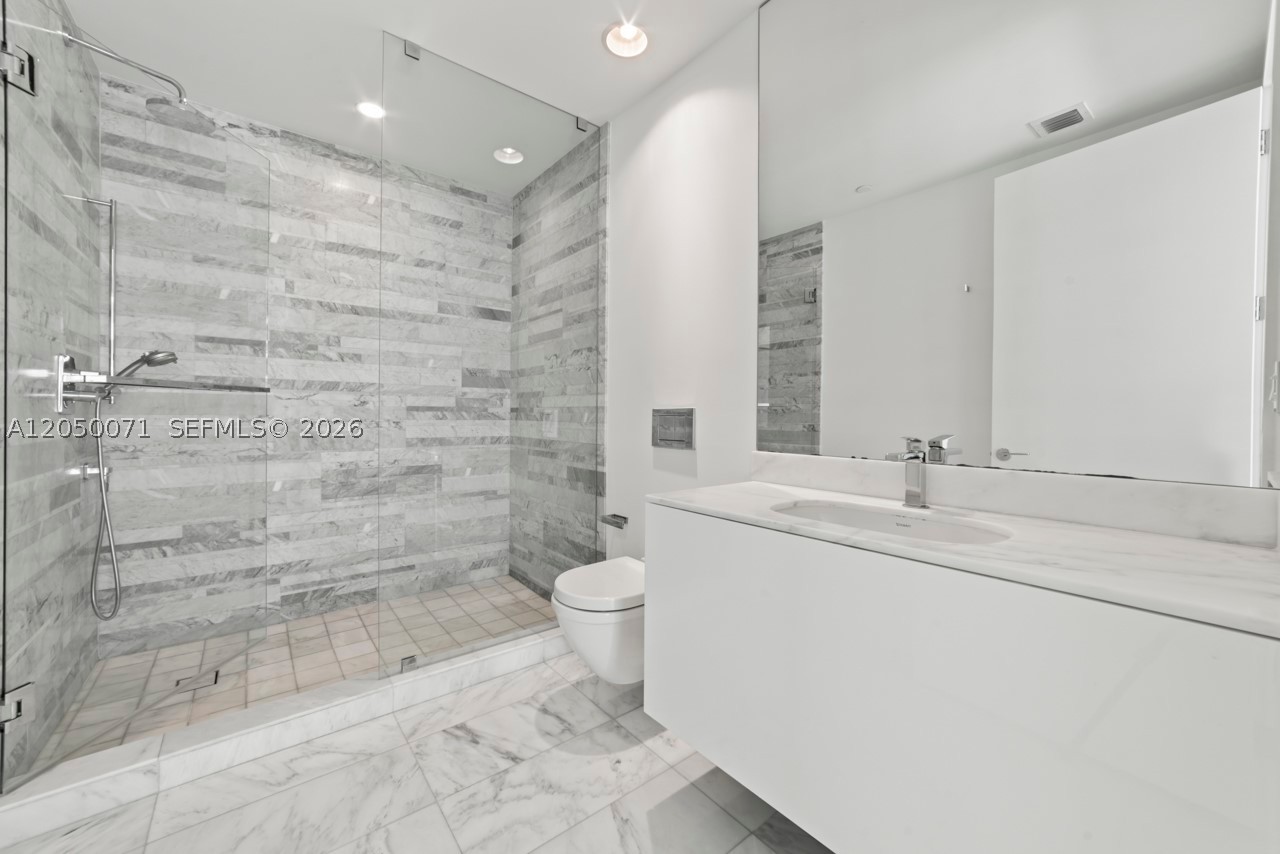 OCEANA BAL HARBOUR CONDO - Residential Lease