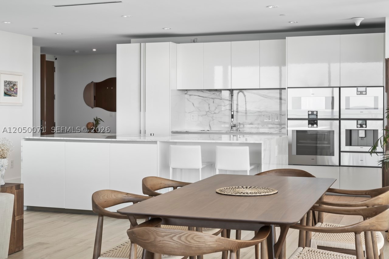 OCEANA BAL HARBOUR CONDO - Residential Lease