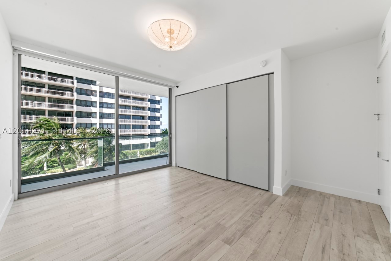 OCEANA BAL HARBOUR CONDO - Residential Lease