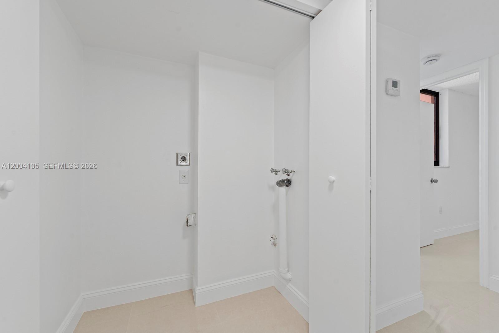 VERSIALLES GARDENS II CON - Residential