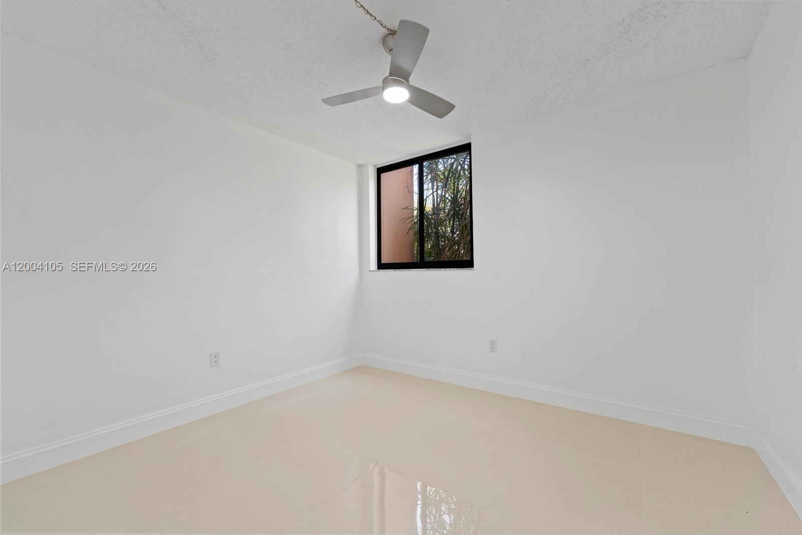 VERSIALLES GARDENS II CON - Residential