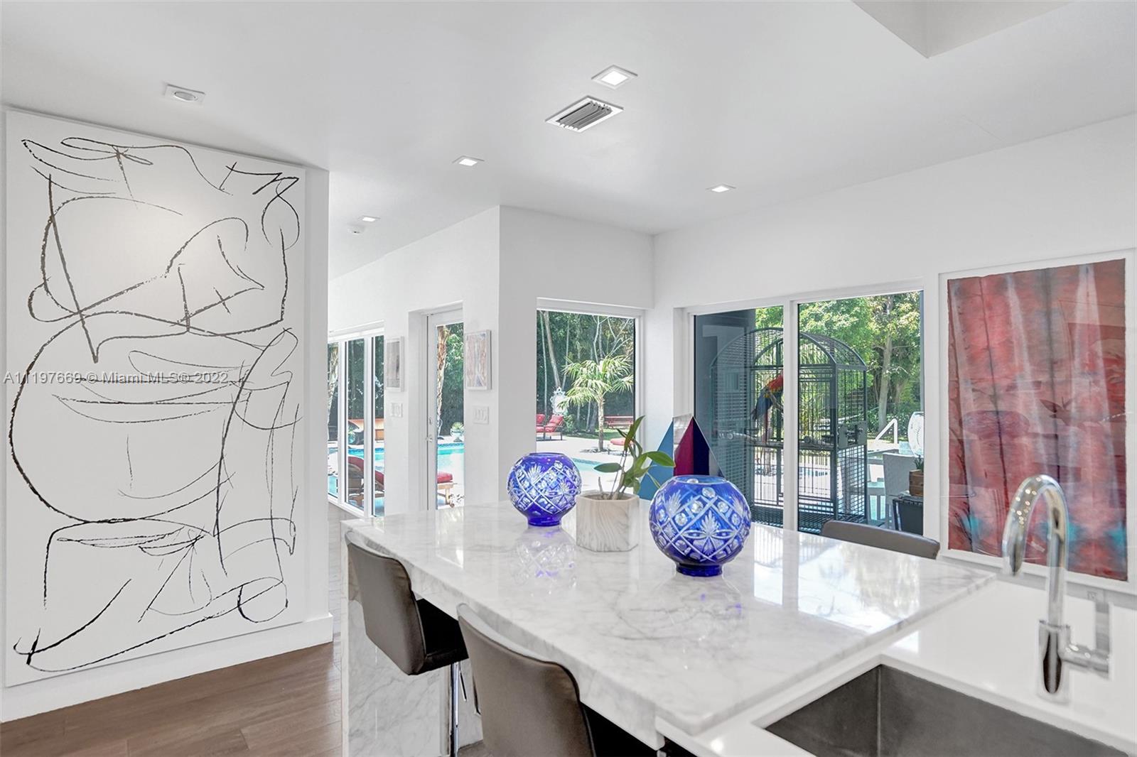 COLLINS ESTATES 1ST ADDN - Residential