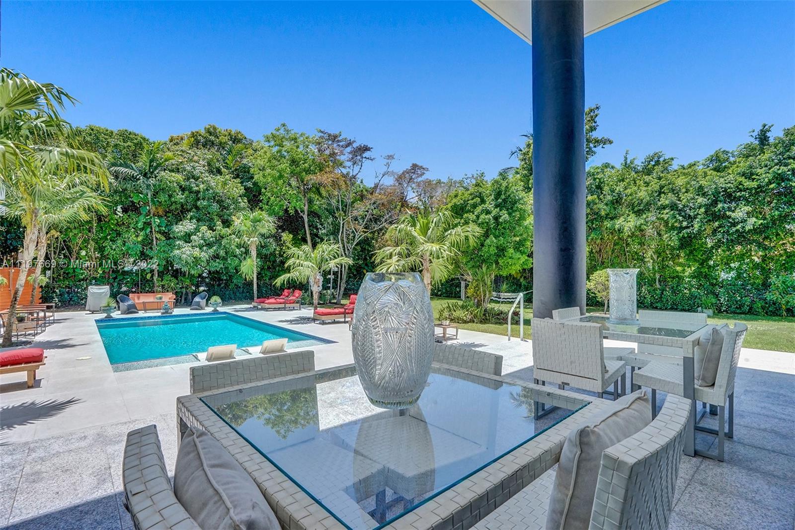 COLLINS ESTATES 1ST ADDN - Residential