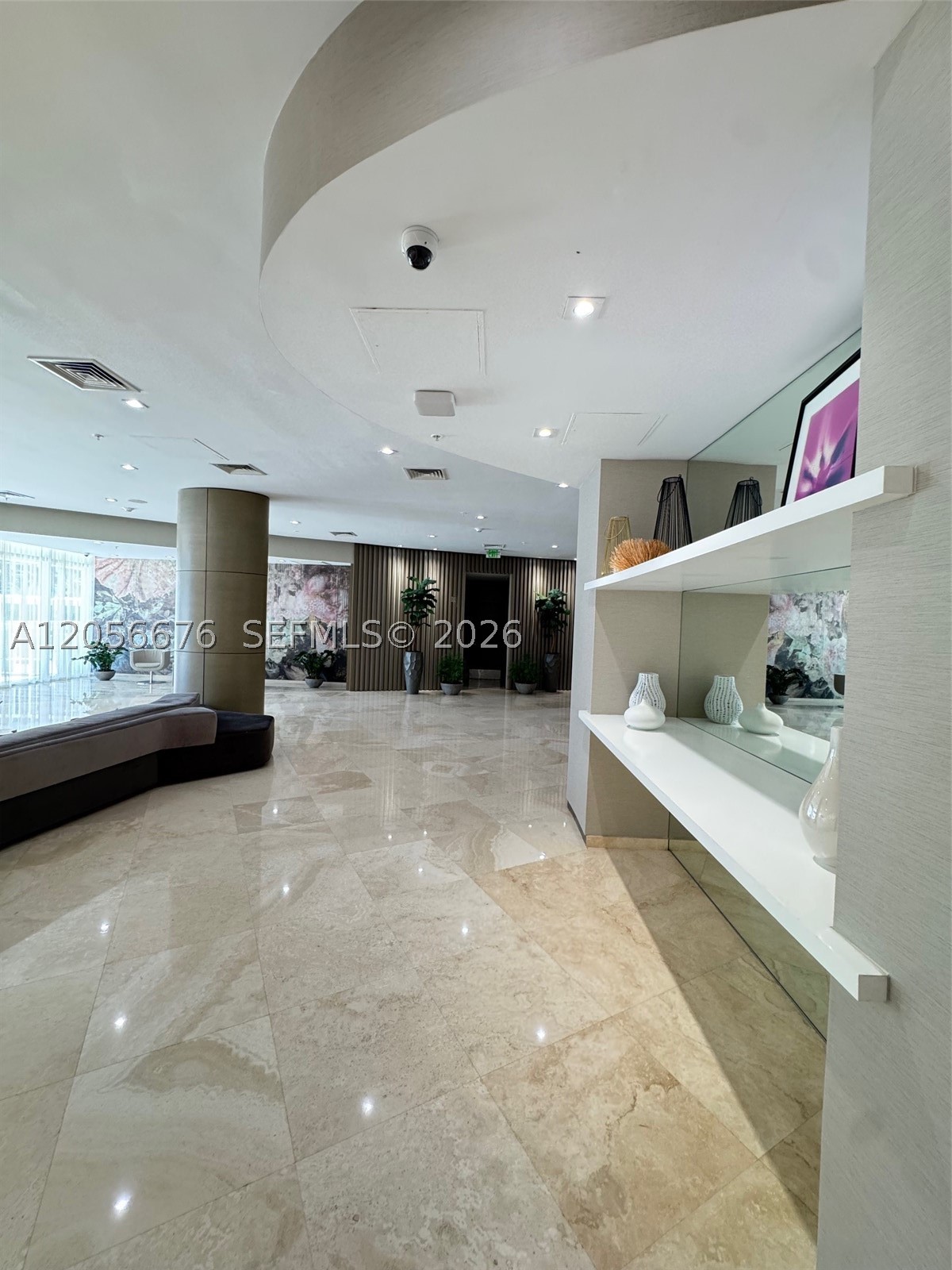 HARBOUR HOUSE - Residential