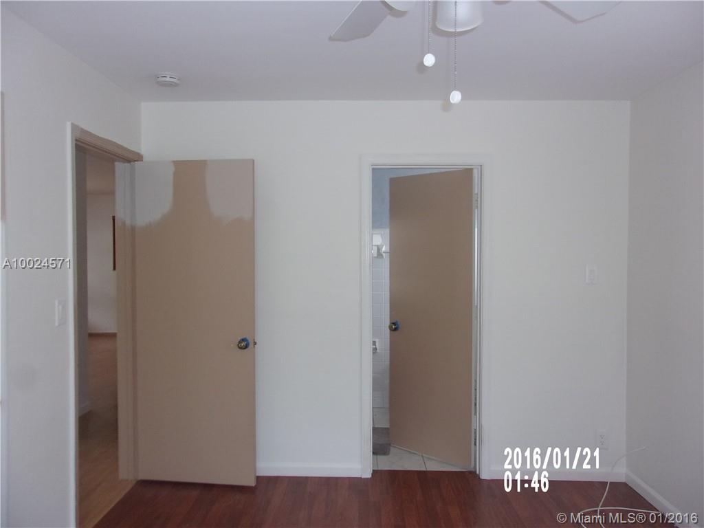 Tamarac Lakes 58-40 B - Residential Lease