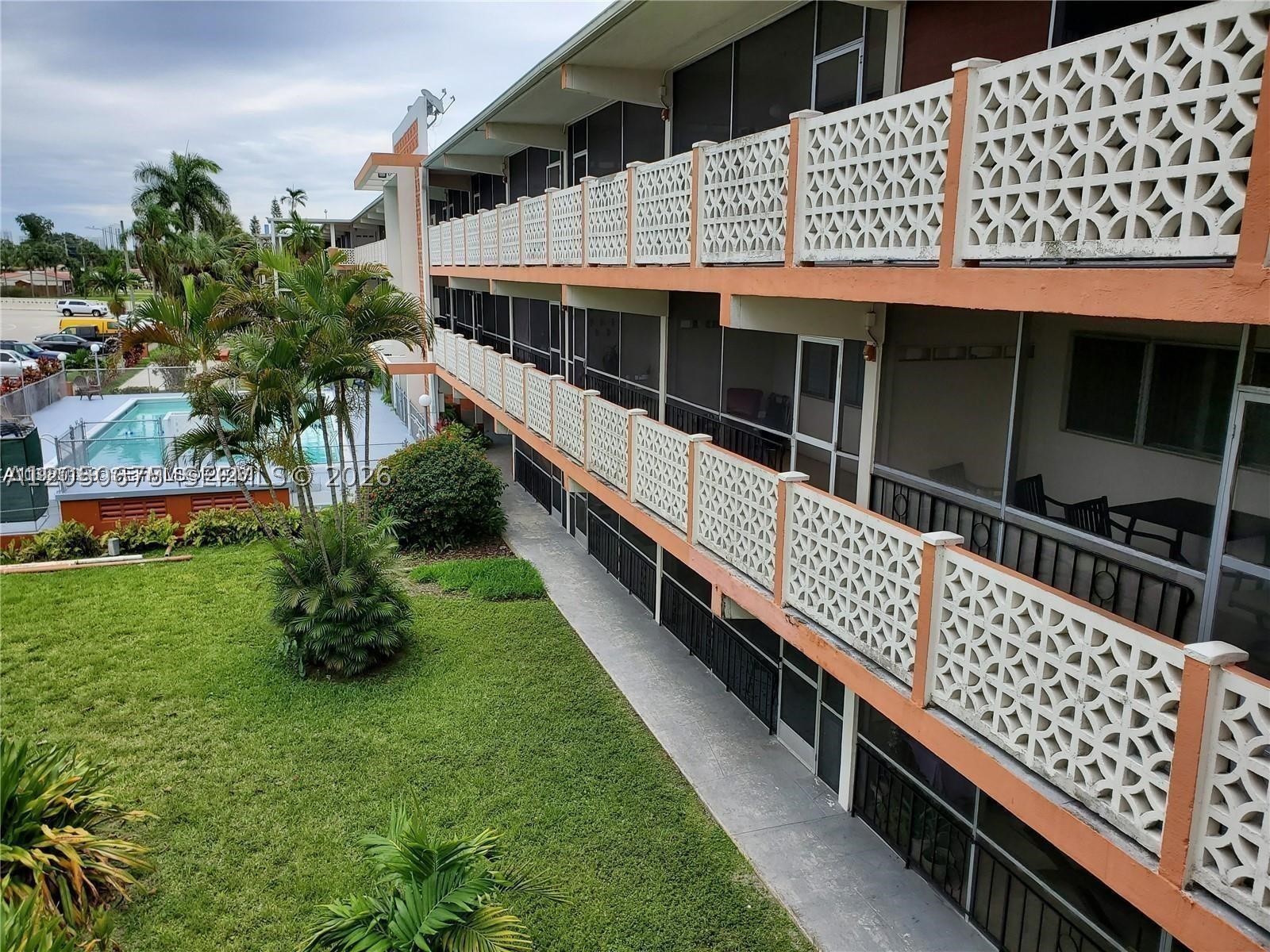 FLORIDIAN ARMS CONDO - Residential