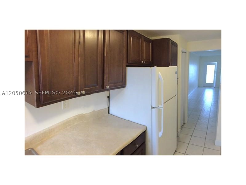 FLORIDIAN ARMS CONDO - Residential