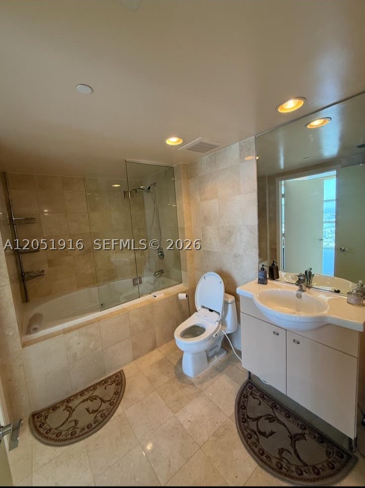 BEACH CLUB TWO CONDO - Residential Lease