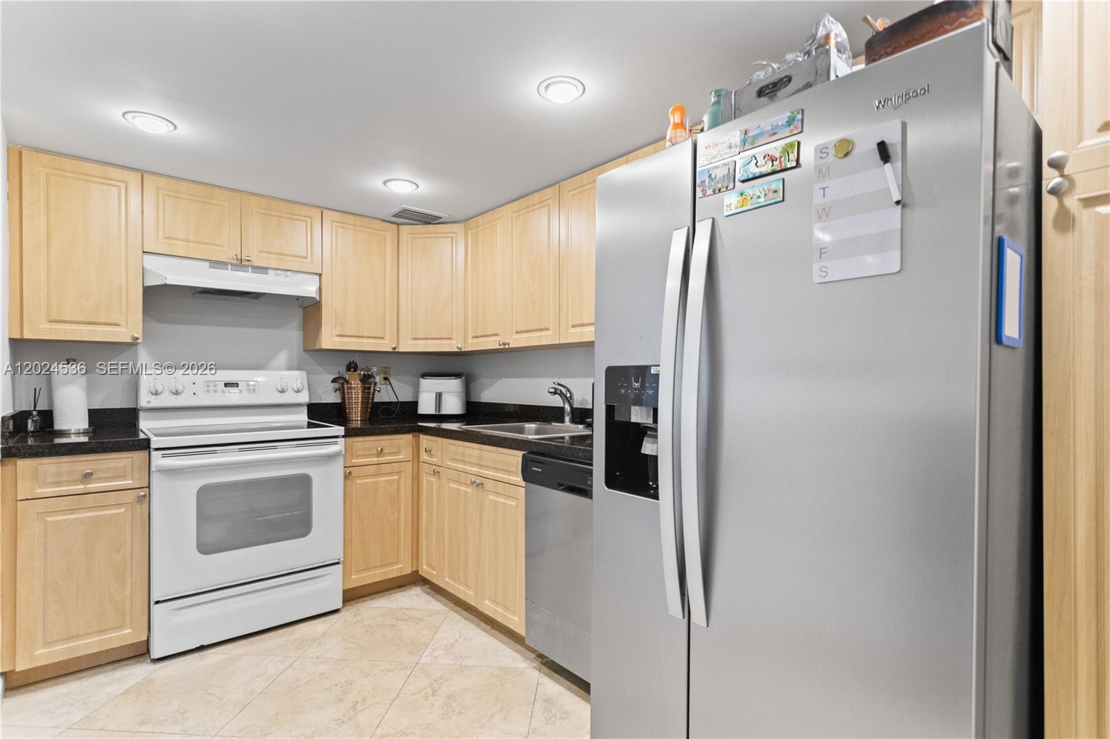 ARLEN HOUSE EAST CONDO - Residential Lease