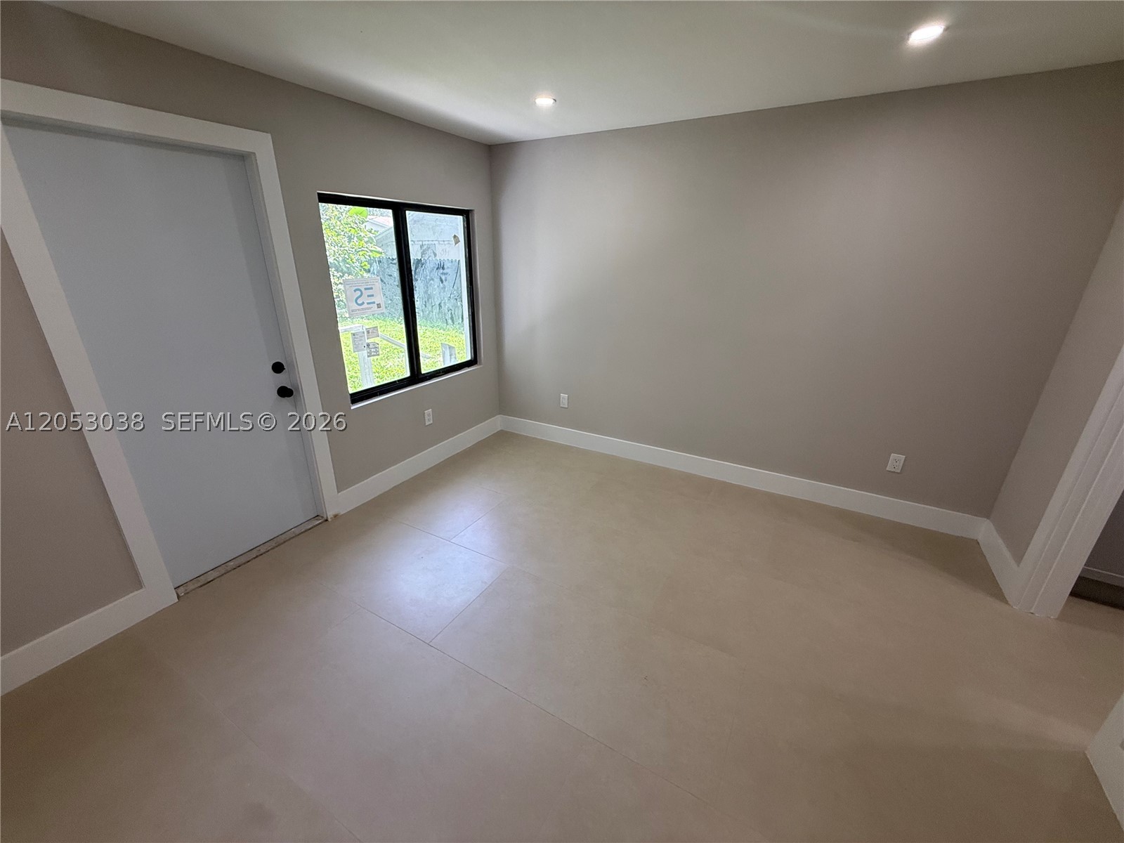 HOLLYWOOD BEACH HEIGHTS S - Residential