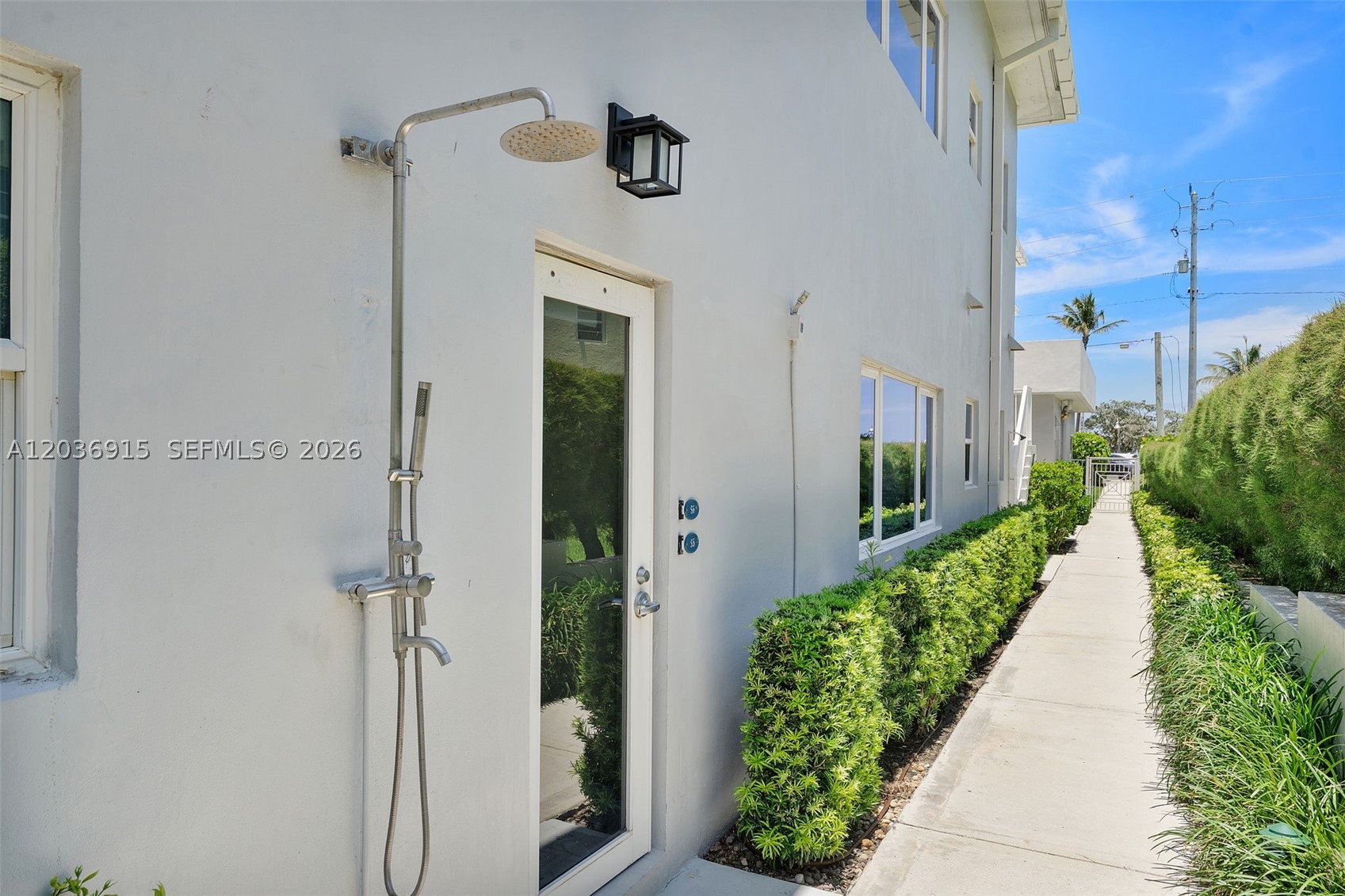 GROSVENOR HOUSE INC - Residential